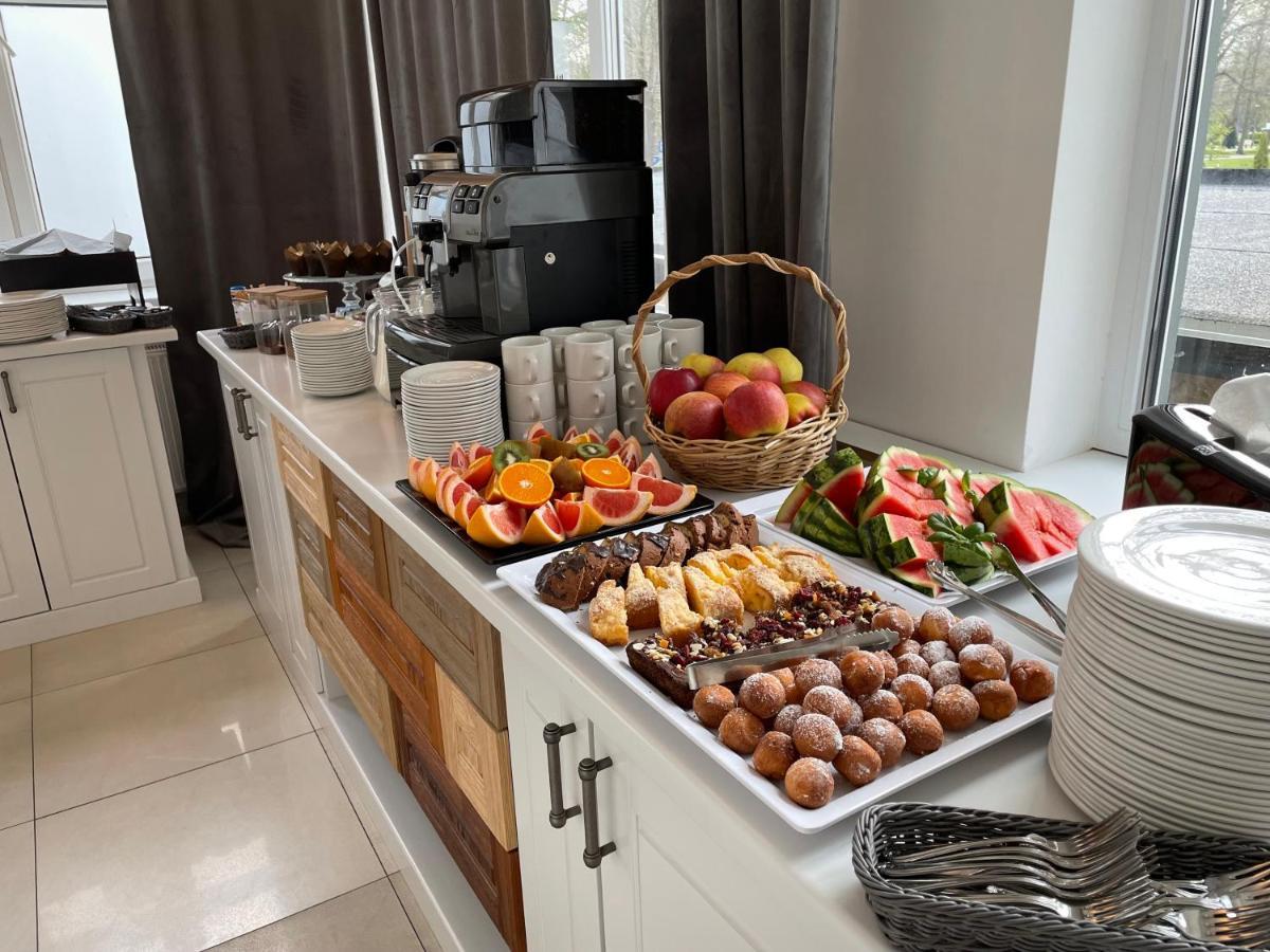 Fregata Kolobrzeg Aparthotel Exteriör bild