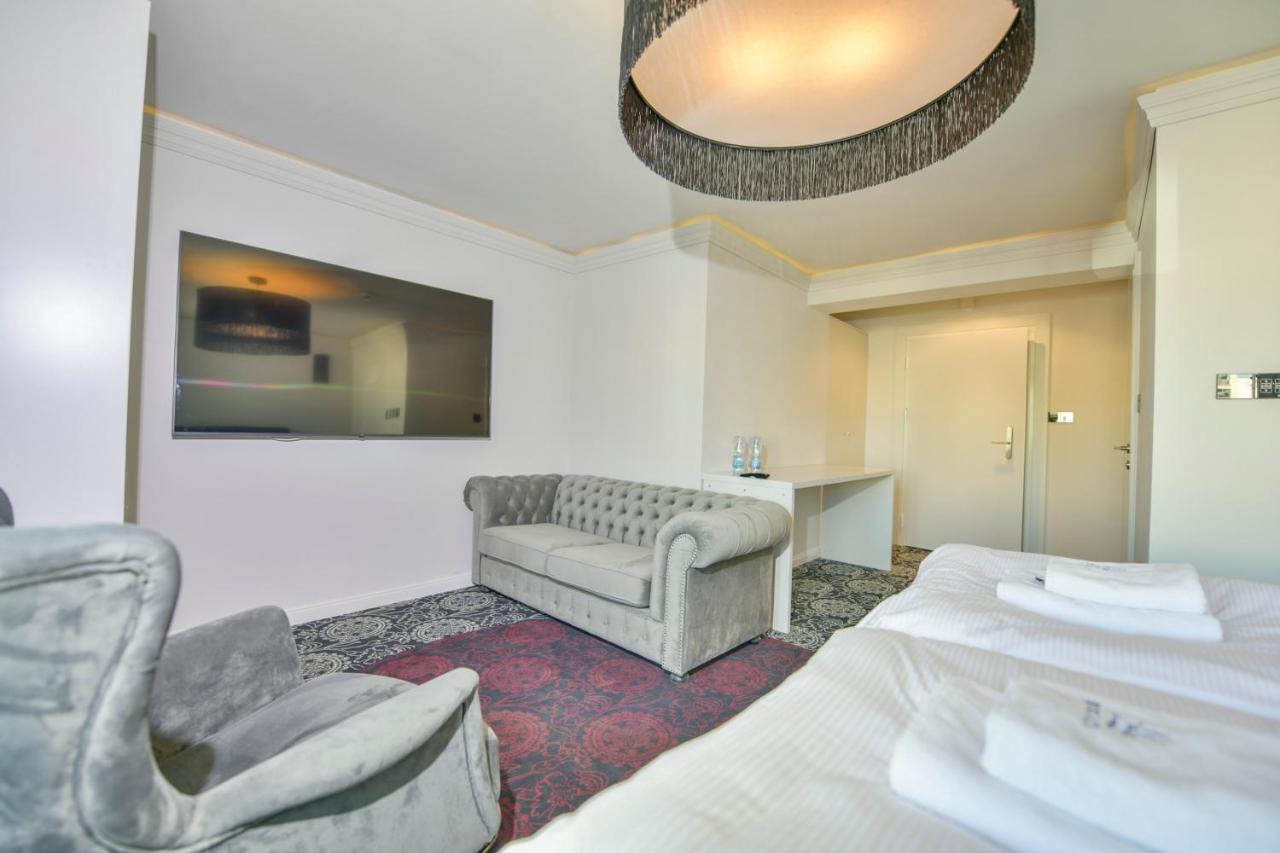 Fregata Kolobrzeg Aparthotel Exteriör bild